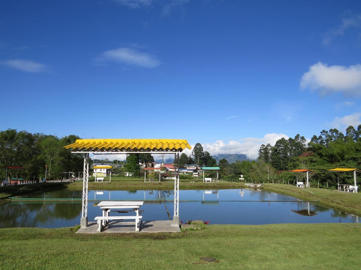 Finca Recreacional Marcelandia Santa Rosa de Cabal Exterior foto